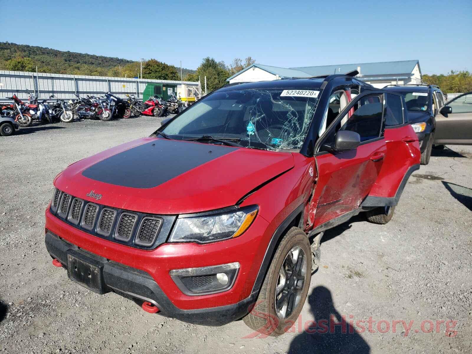 3C4NJDDB2JT403990 2018 JEEP COMPASS