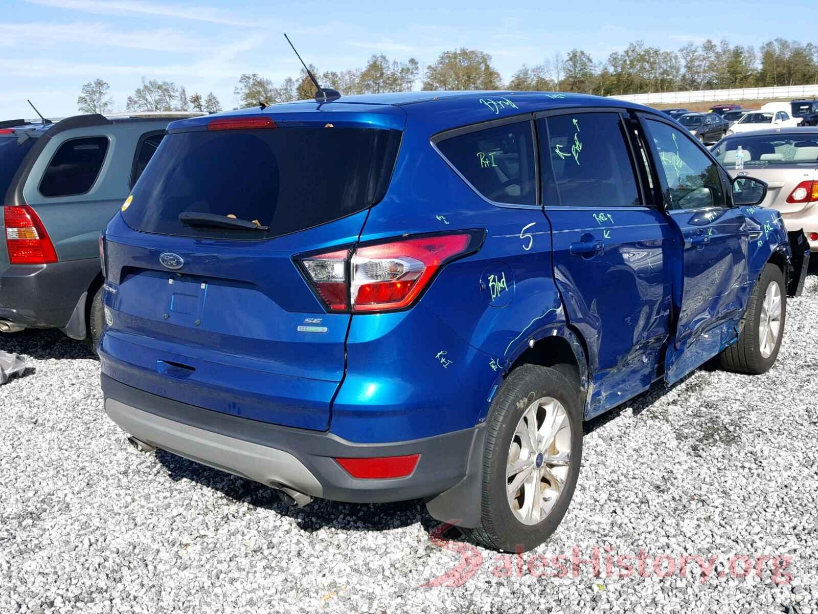 1FMCU0GD8HUE84669 2017 FORD ESCAPE SE