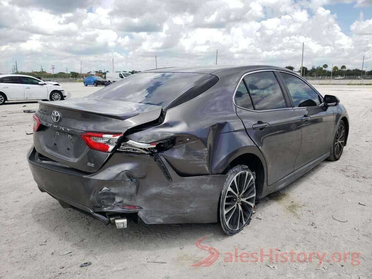 4T1B11HK7JU545278 2018 TOYOTA CAMRY