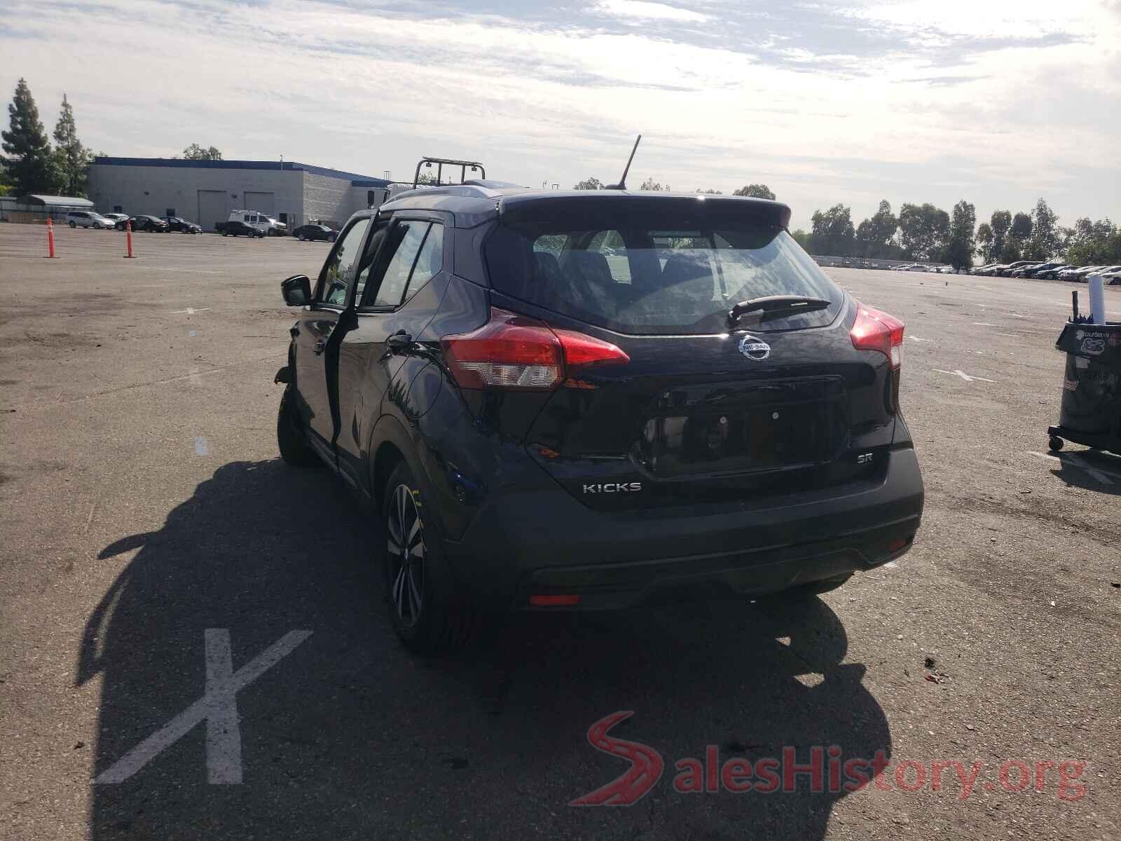 3N1CP5CU4KL568720 2019 NISSAN KICKS