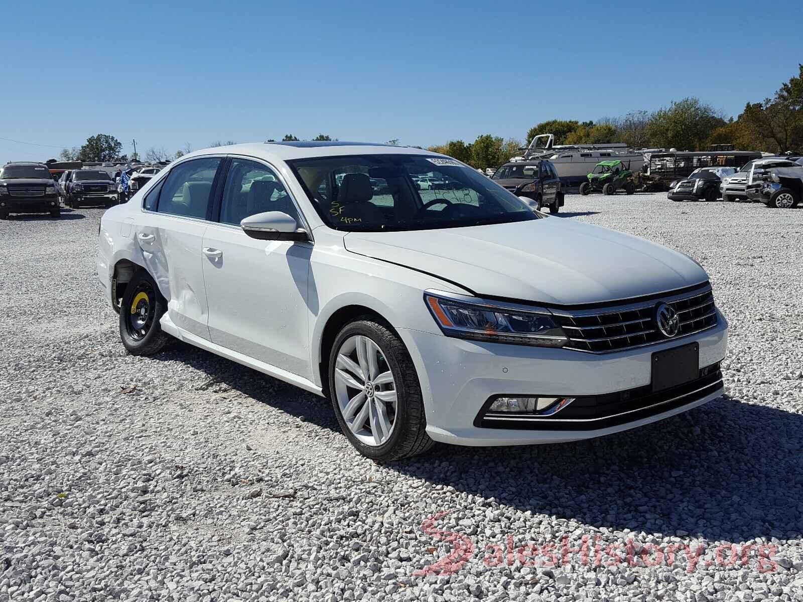 1VWBA7A33JC001616 2018 VOLKSWAGEN PASSAT