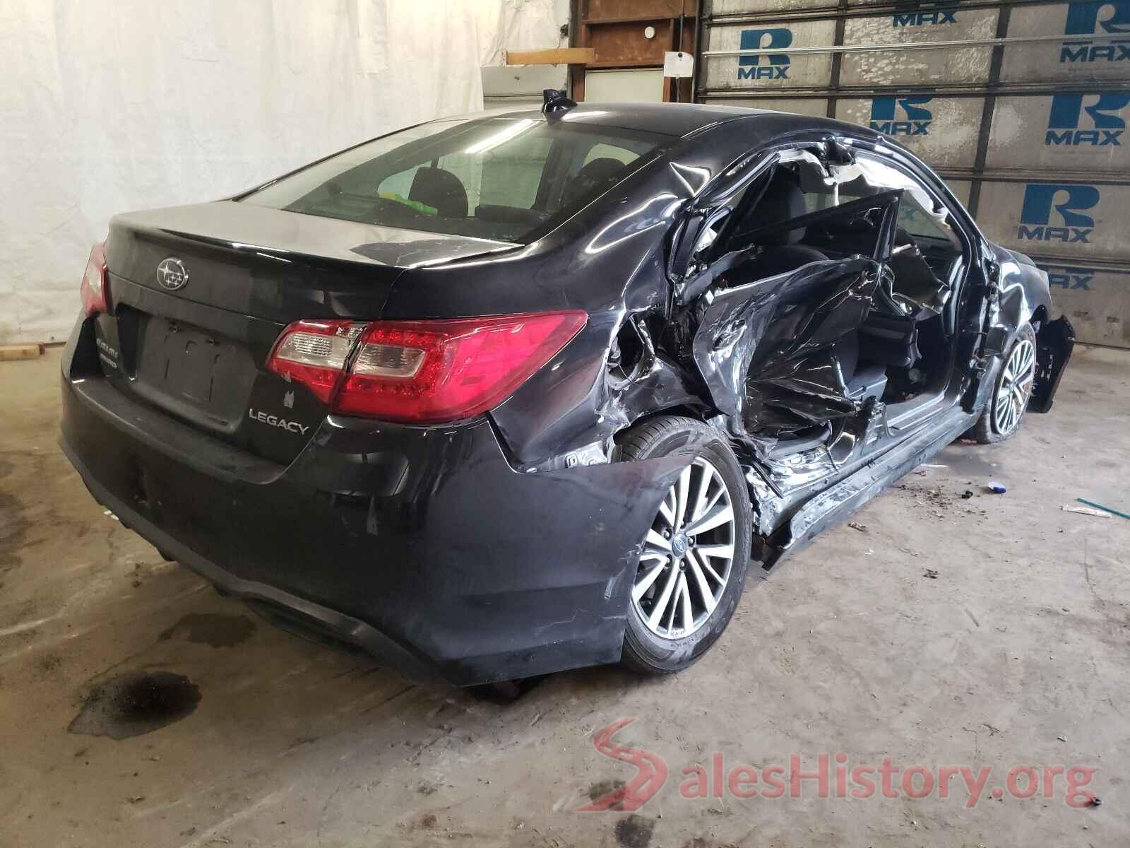 4S3BNAF68J3043979 2018 SUBARU LEGACY