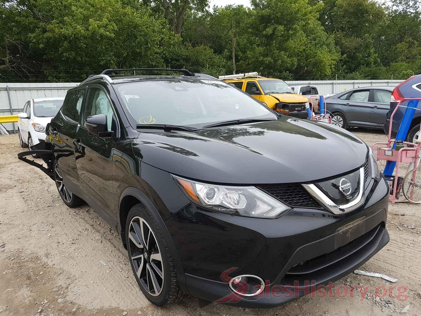 JN1BJ1CR1HW134095 2017 NISSAN ROGUE