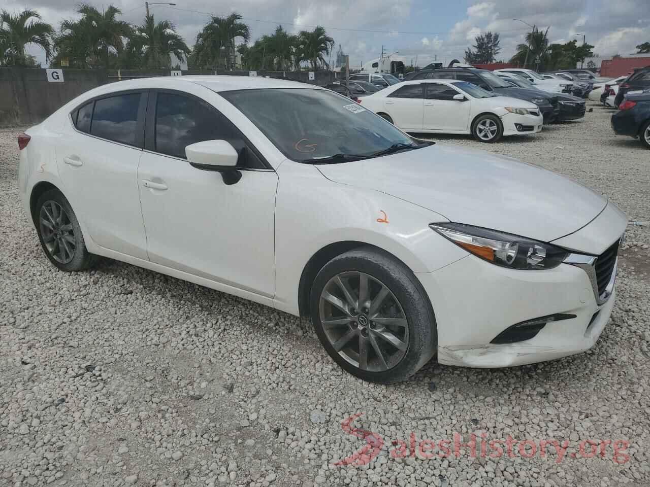 3MZBN1V36JM245979 2018 MAZDA 3