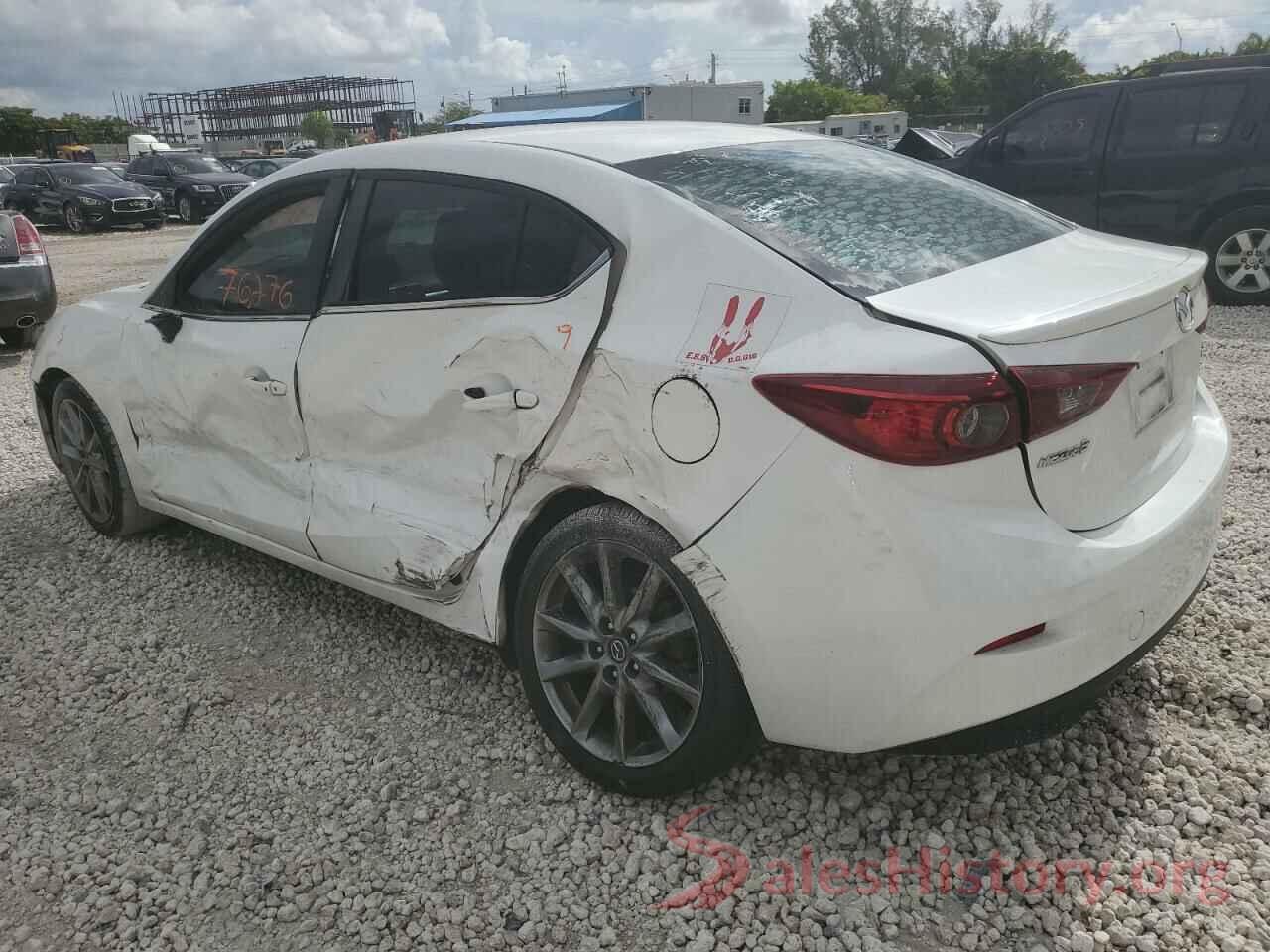 3MZBN1V36JM245979 2018 MAZDA 3