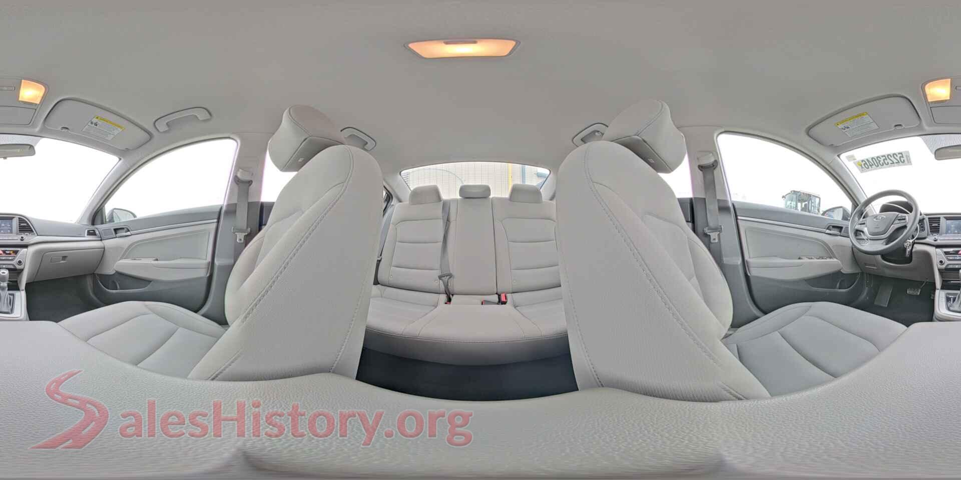 2018 HYUNDAI ELANTRA VIN KMHD84LF9JU455582, damage close-up