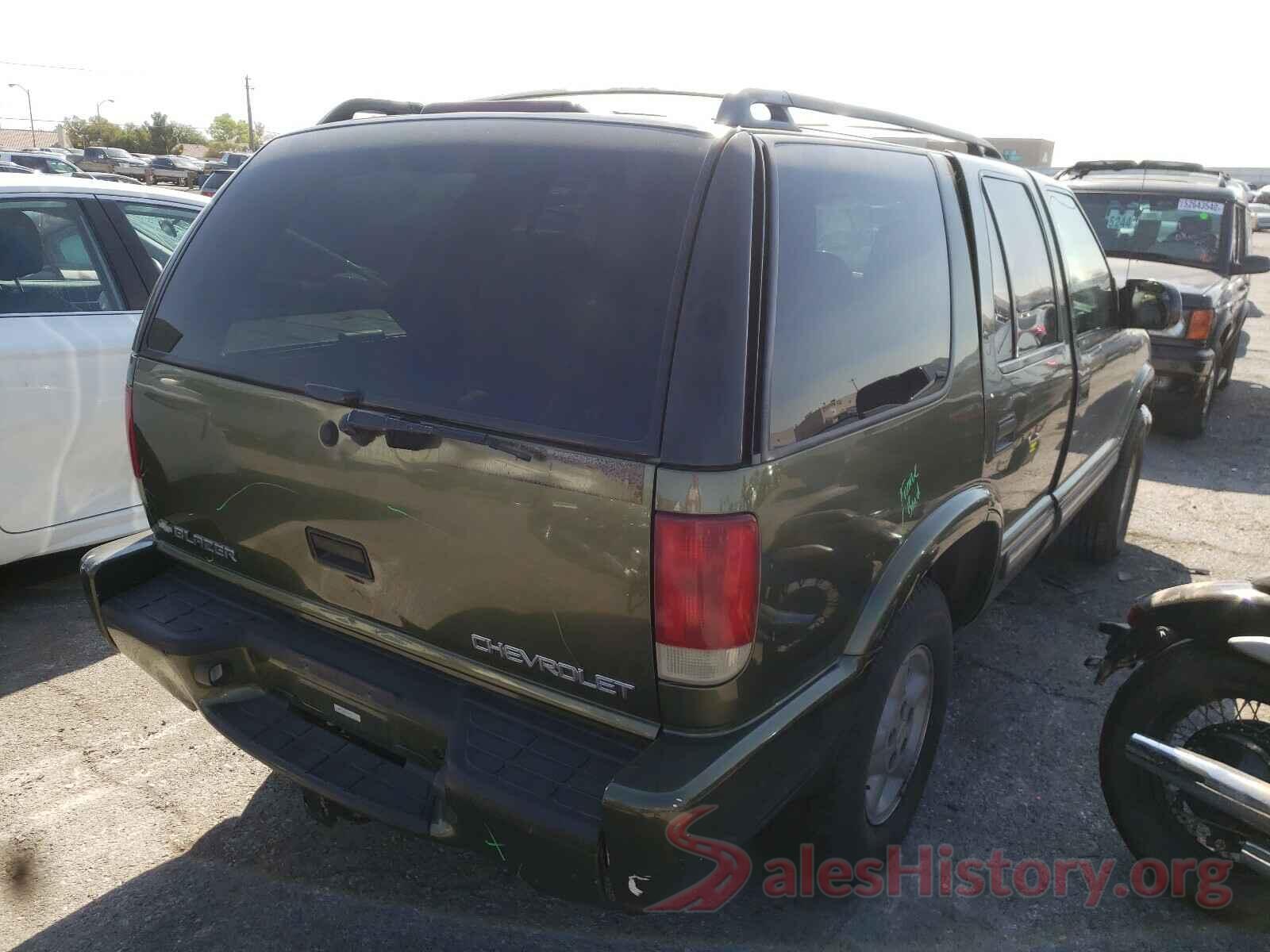 1GNDT13W812151213 2001 CHEVROLET BLAZER