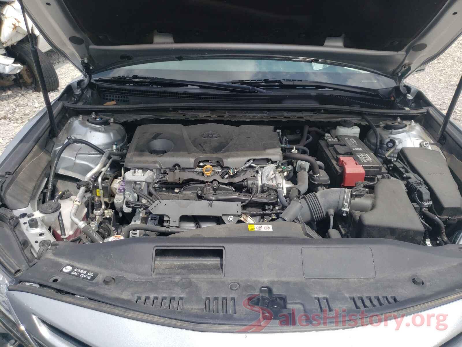 4T1B61HK1JU123671 2018 TOYOTA CAMRY