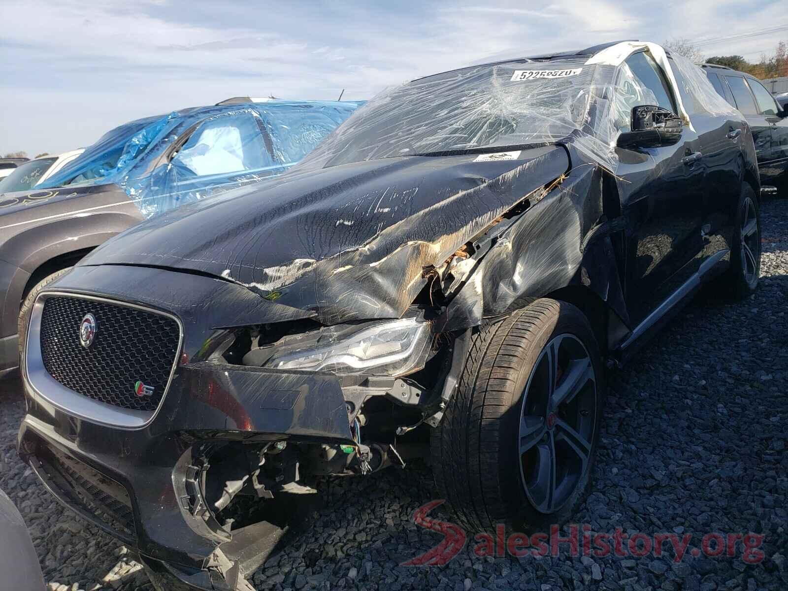 SADCM2BV8HA064397 2017 JAGUAR F-PACE