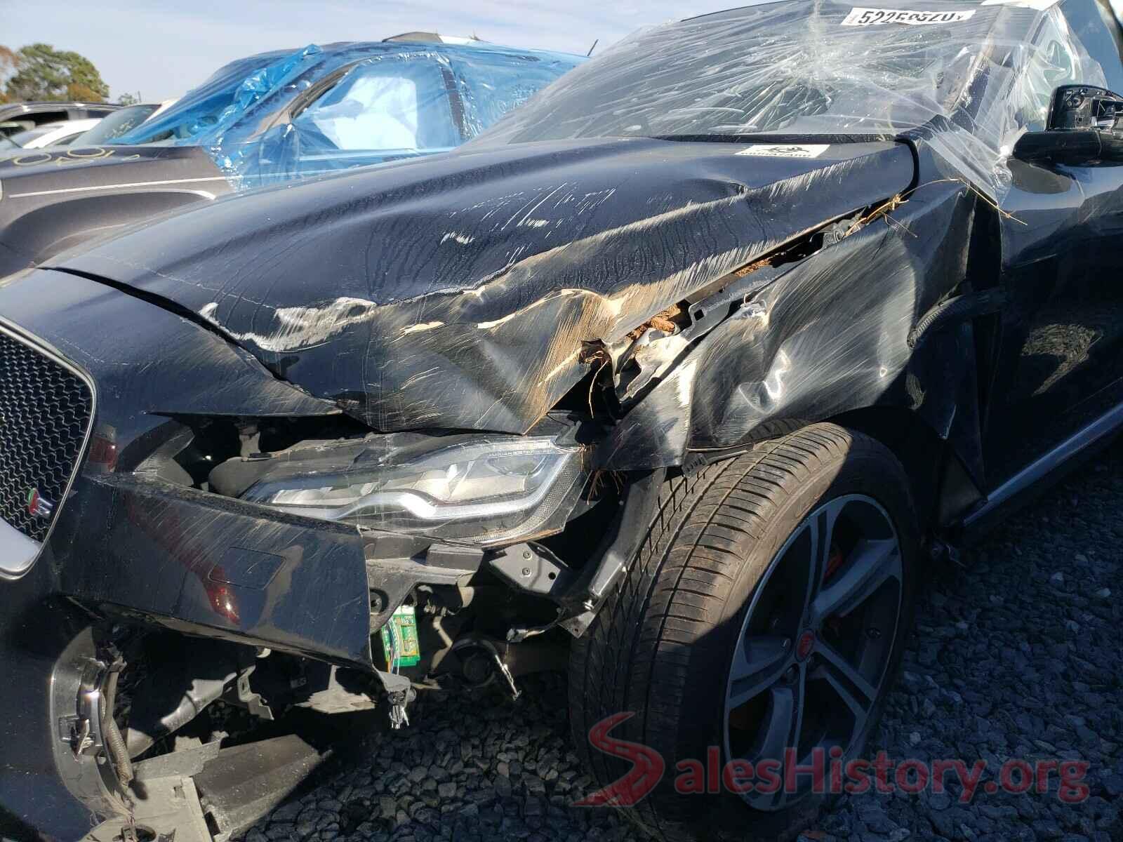 SADCM2BV8HA064397 2017 JAGUAR F-PACE