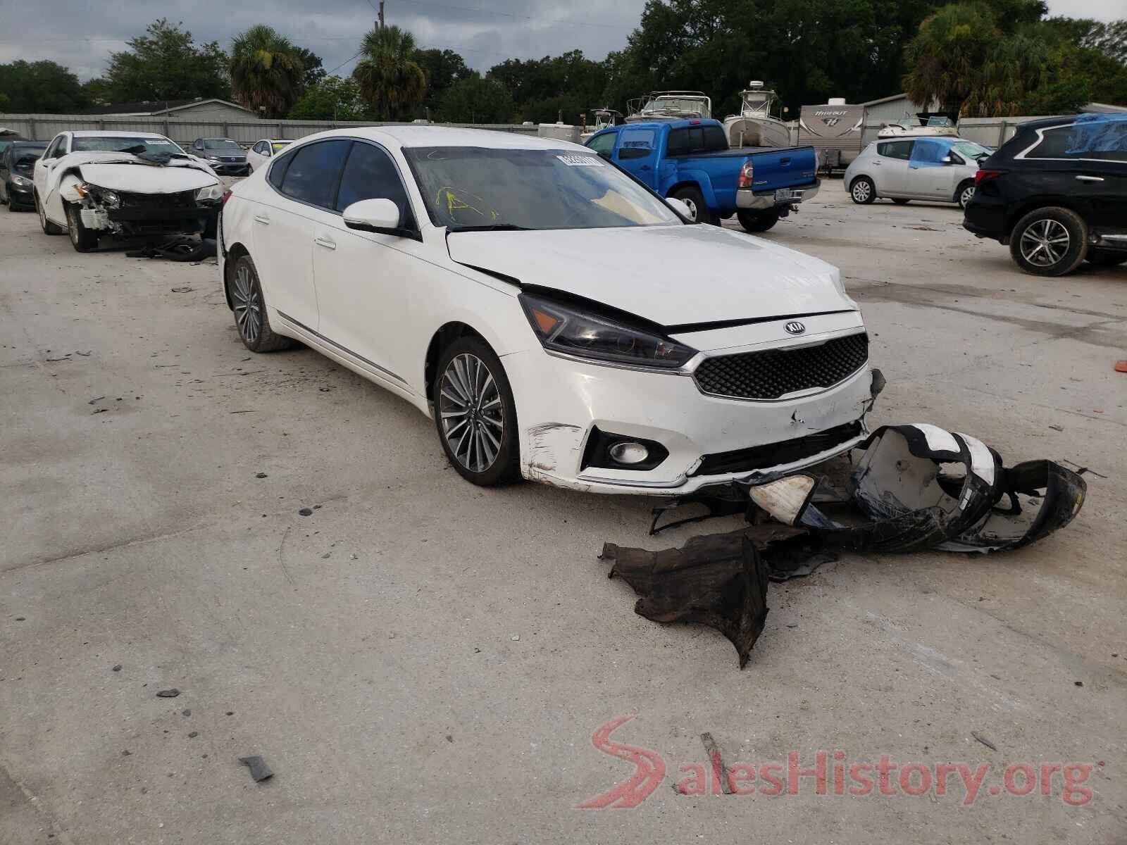 KNALB4J10K5141062 2019 KIA CADENZA