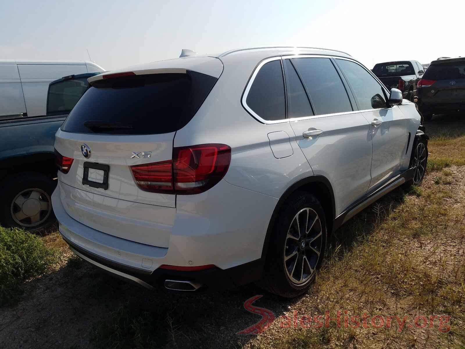 5UXKR0C50J0X90048 2018 BMW X5