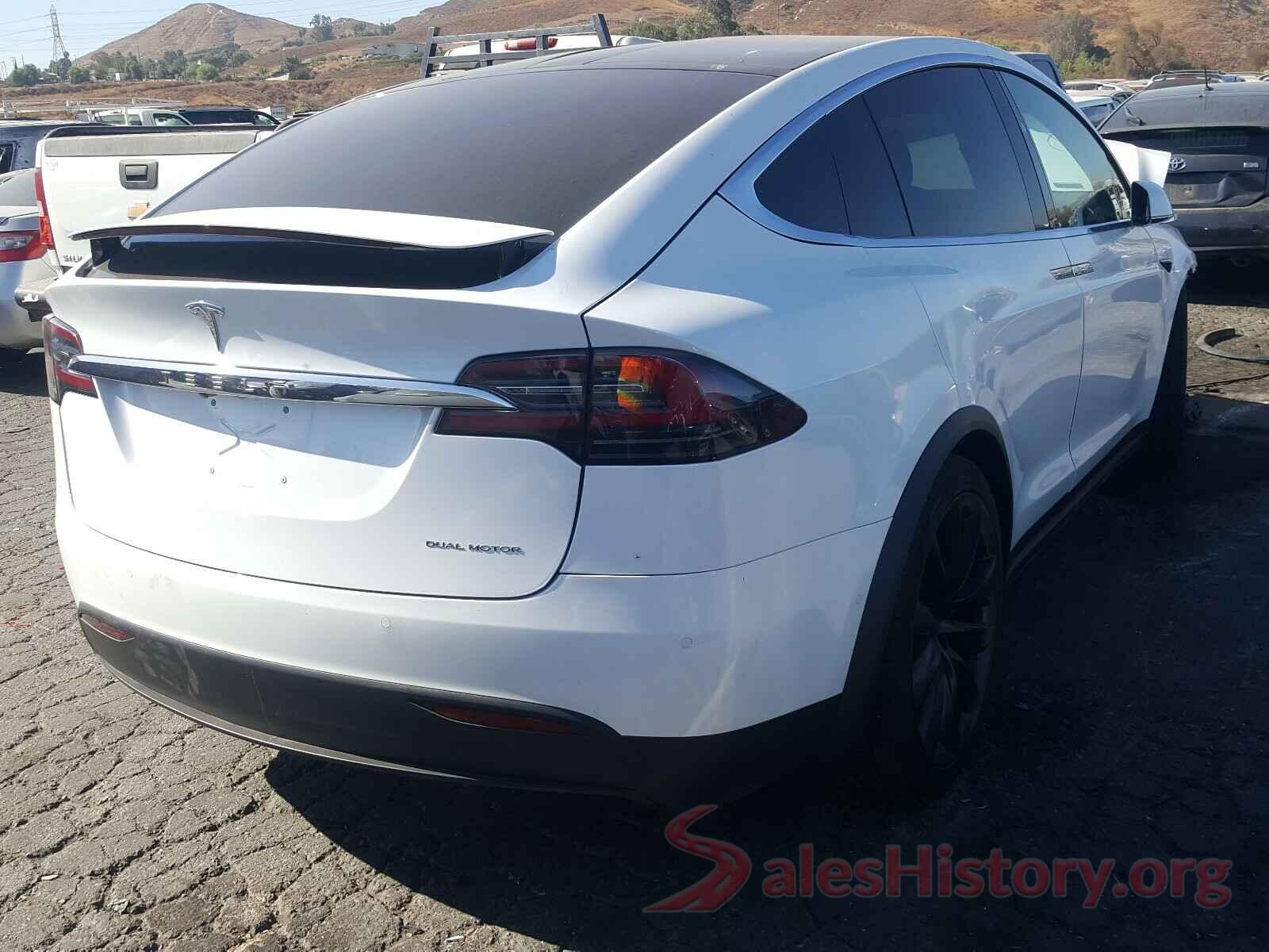 5YJXCAE23LF296174 2020 TESLA MODEL X