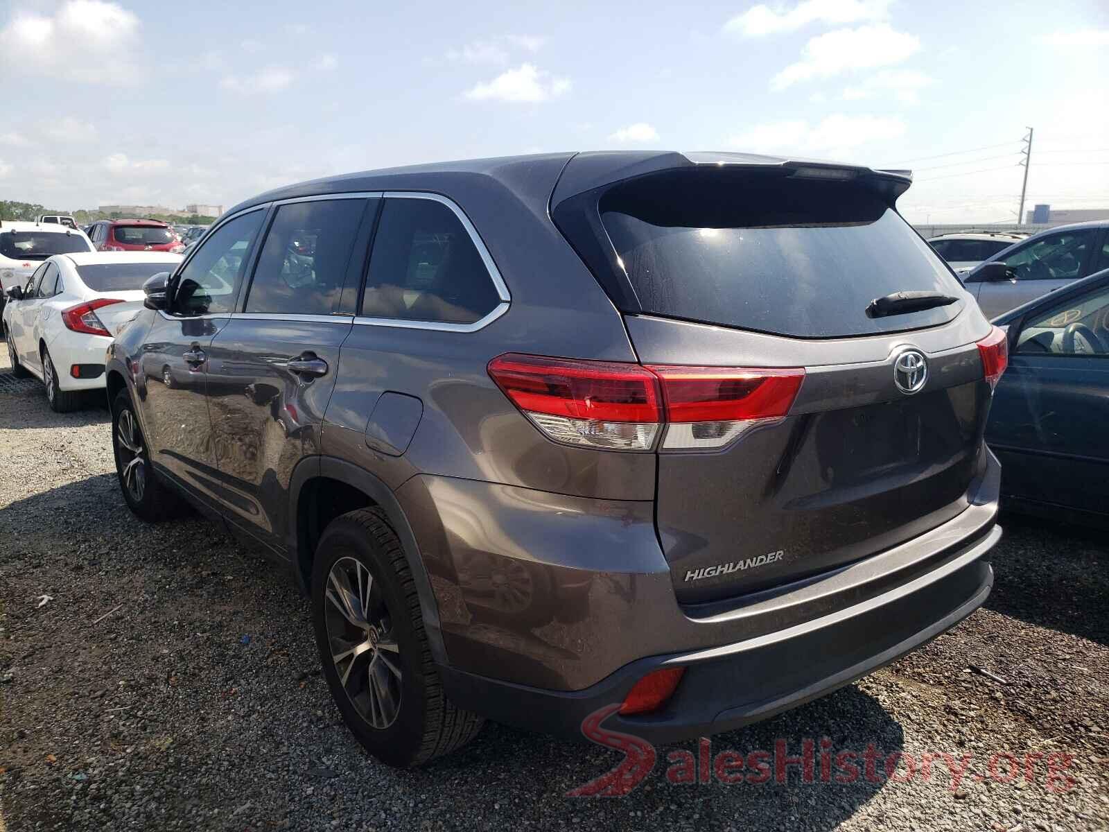 5TDZARFH0HS029562 2017 TOYOTA HIGHLANDER