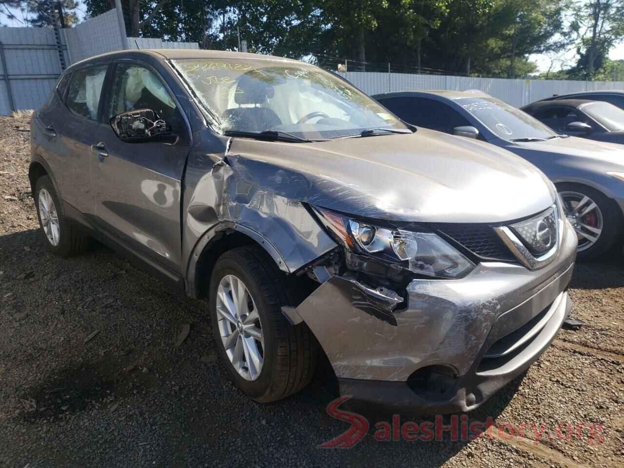 JN1BJ1CR1JW285816 2018 NISSAN ROGUE