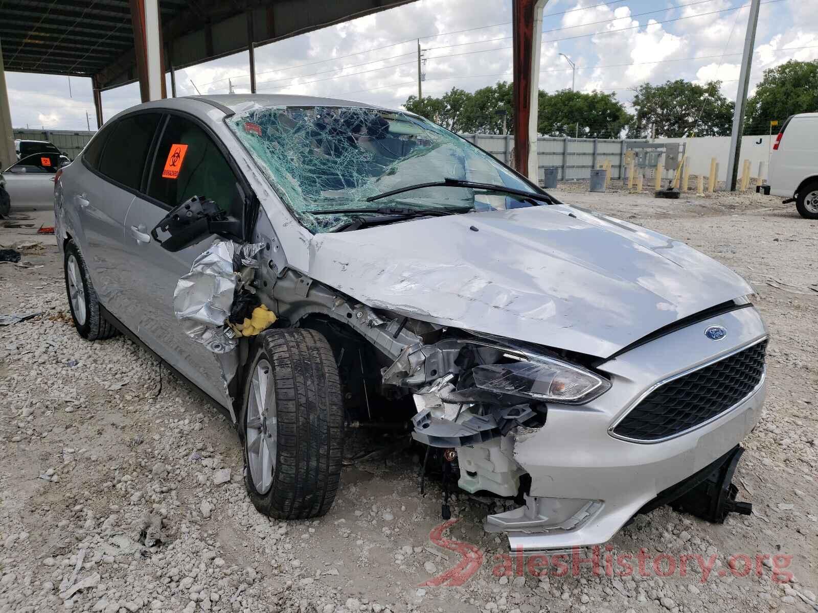 1FADP3F25JL238567 2018 FORD FOCUS