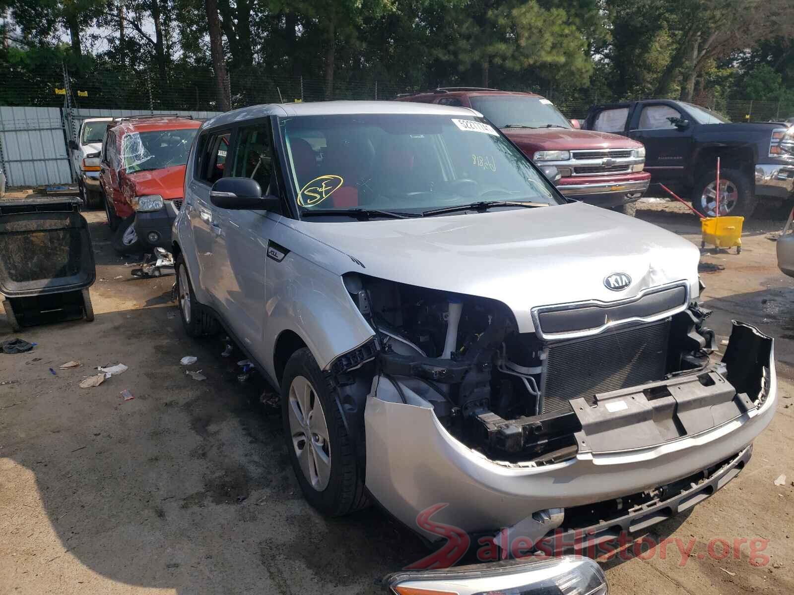 KNDJN2A28G7868136 2016 KIA SOUL