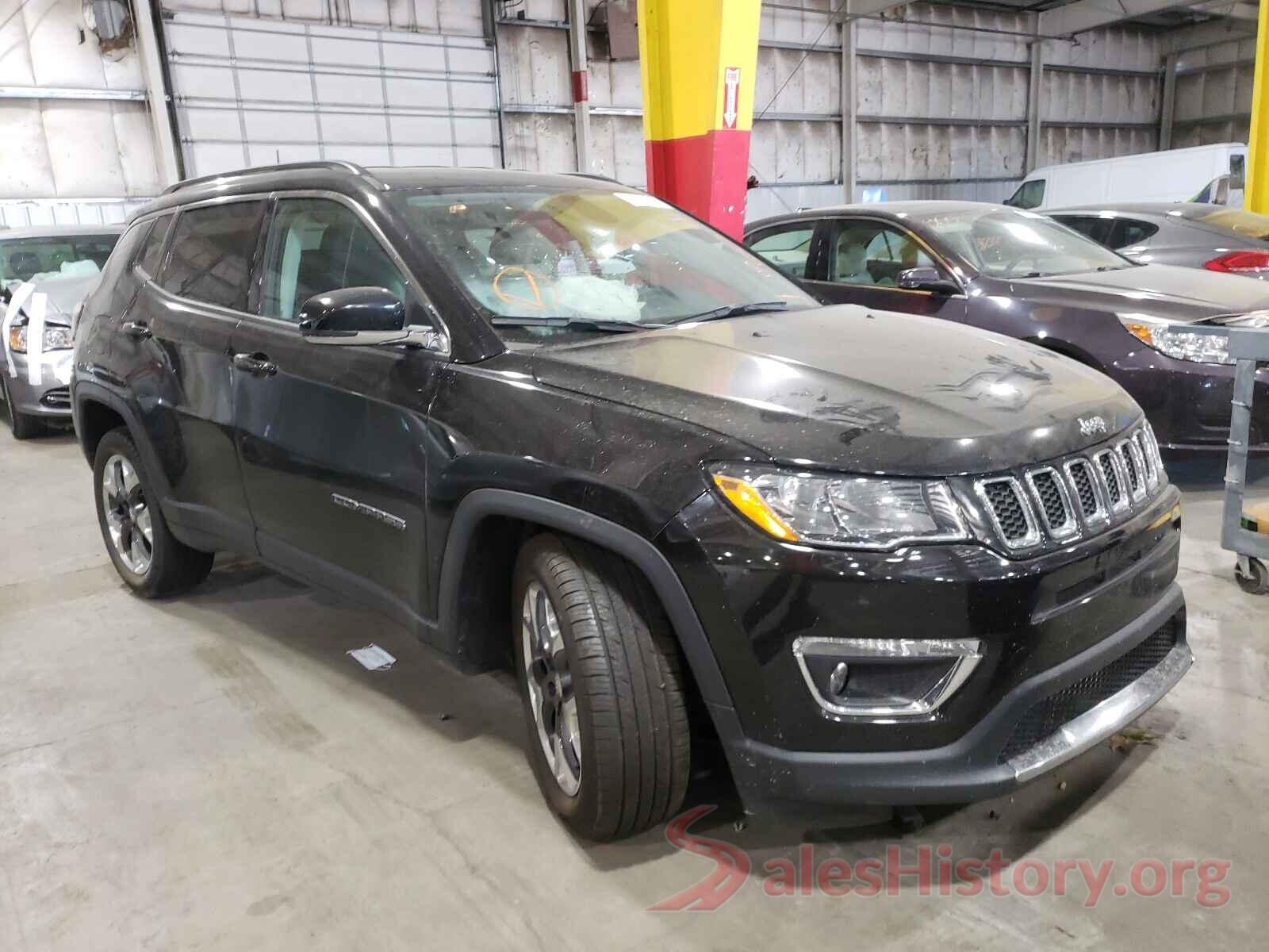 3C4NJDCB0JT360655 2018 JEEP COMPASS