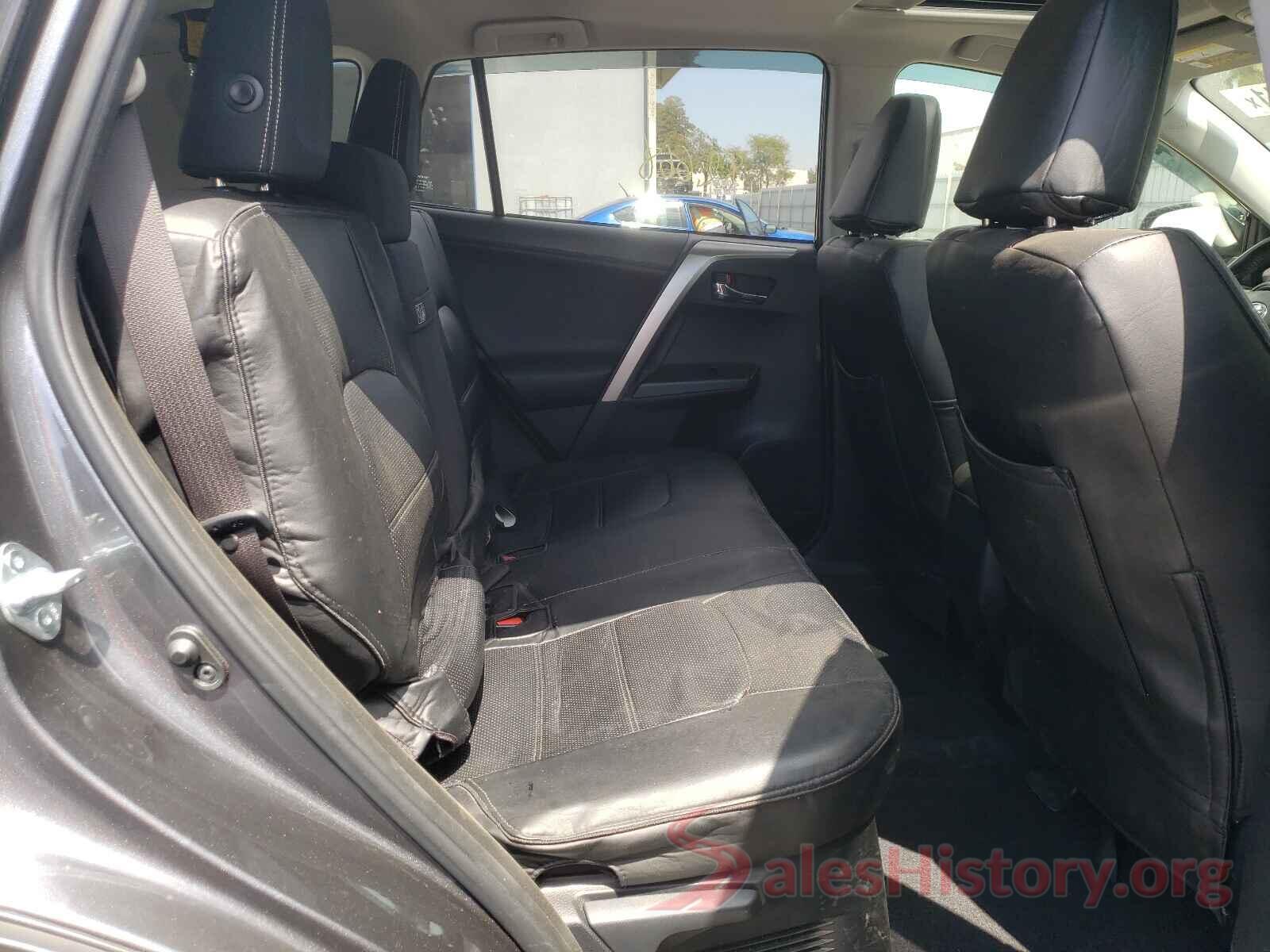 JTMRJREV3HD134986 2017 TOYOTA RAV4