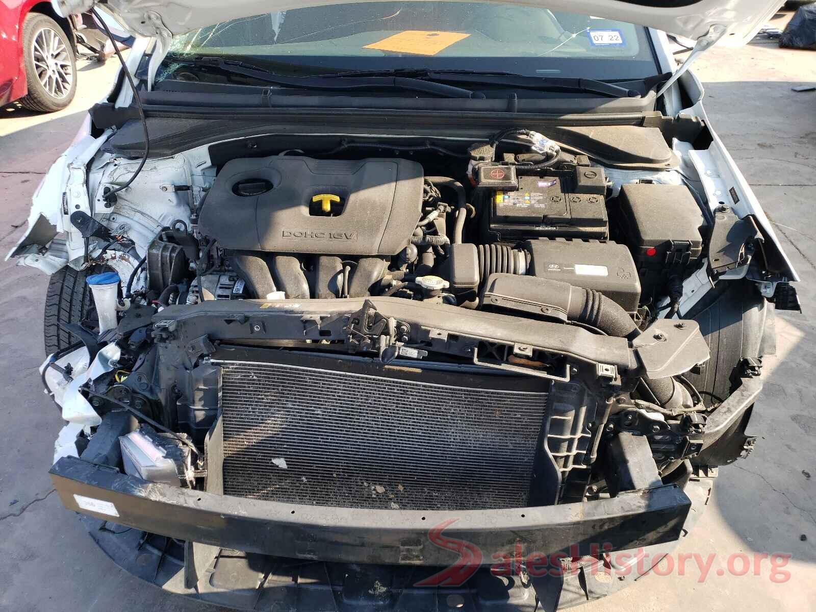 5NPD84LFXKH427578 2019 HYUNDAI ELANTRA