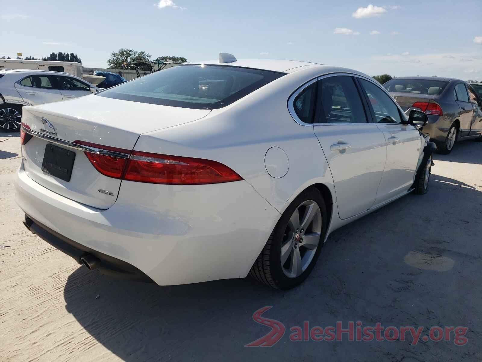 SAJBR4FX7JCY70906 2018 JAGUAR XF