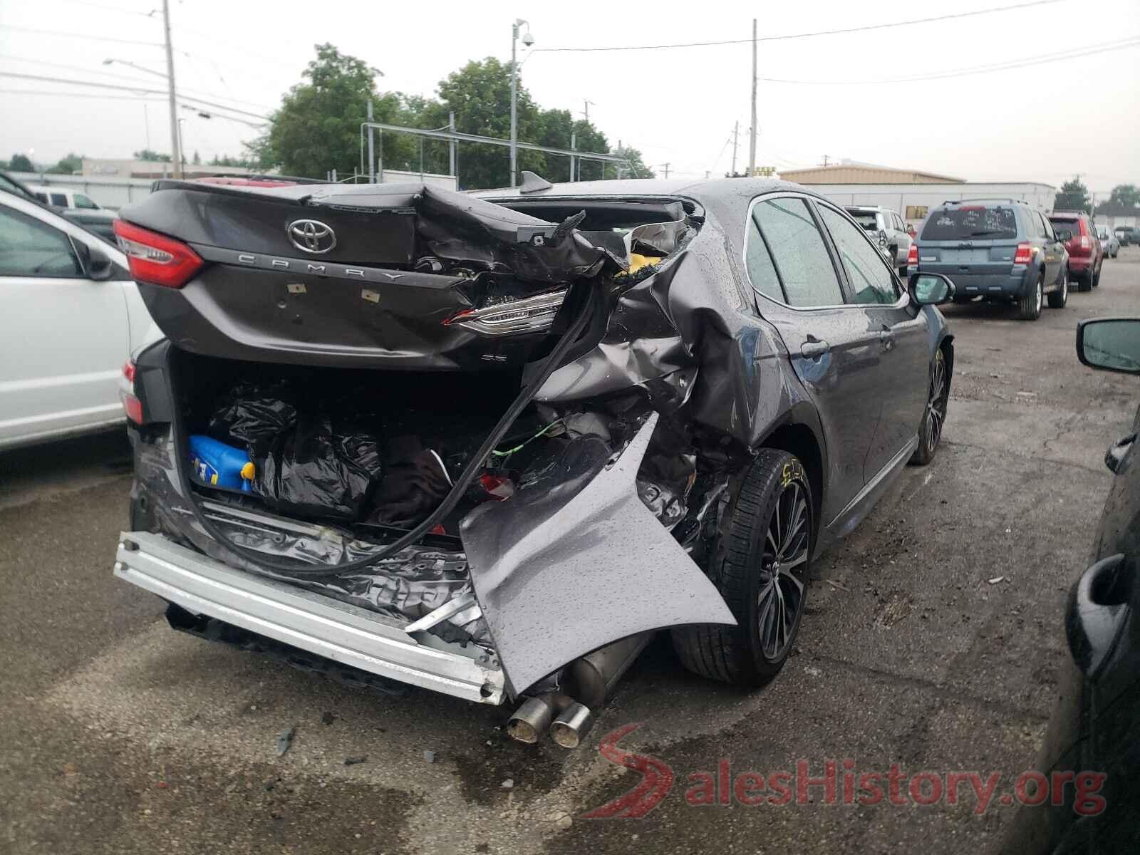 4T1B11HK4KU764703 2019 TOYOTA CAMRY