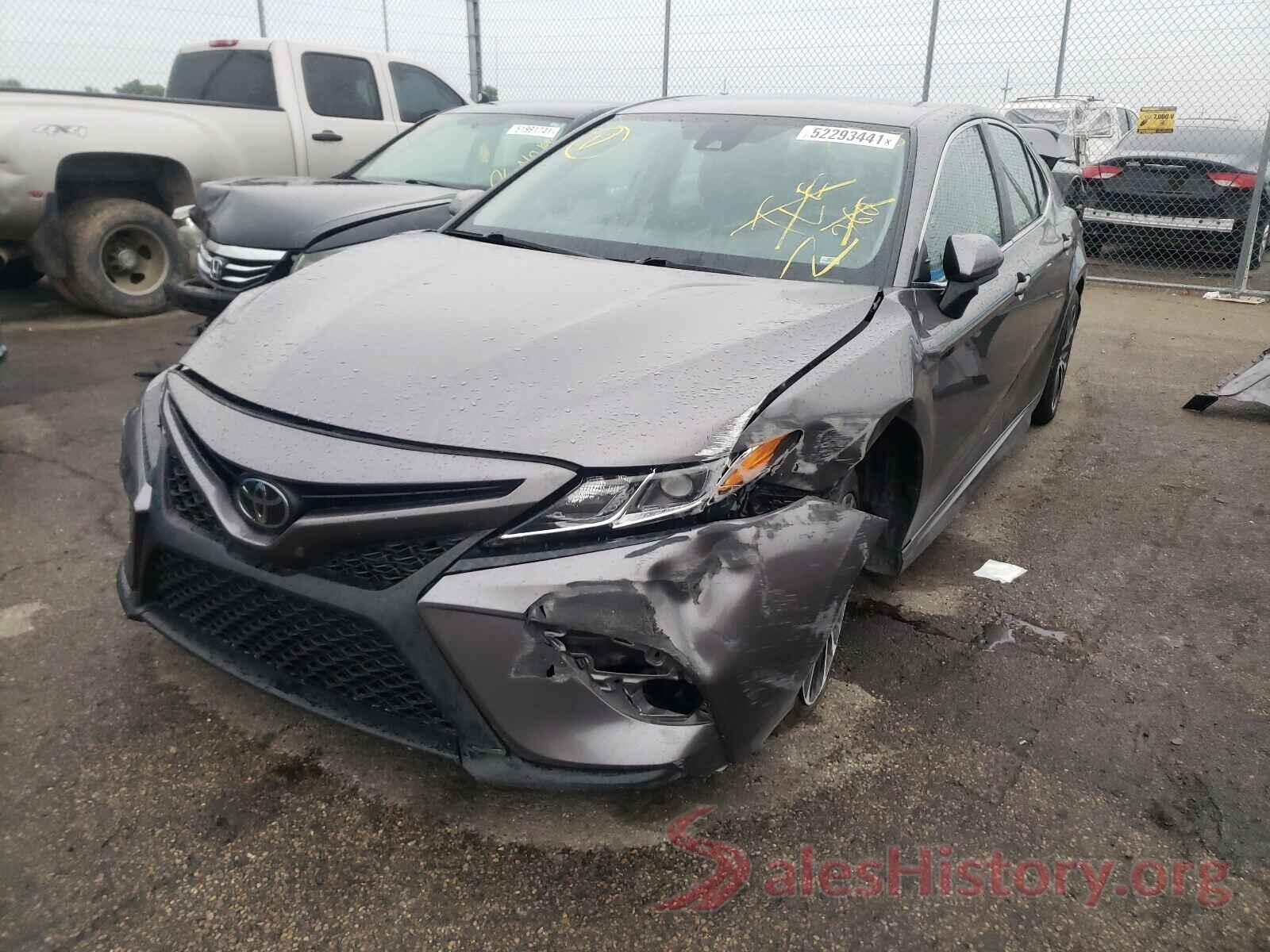 4T1B11HK4KU764703 2019 TOYOTA CAMRY