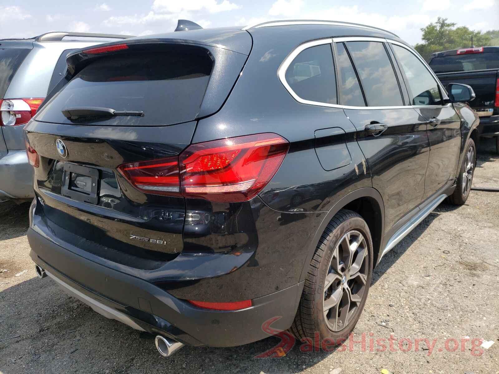 WBXJG9C03M5T18125 2021 BMW X1