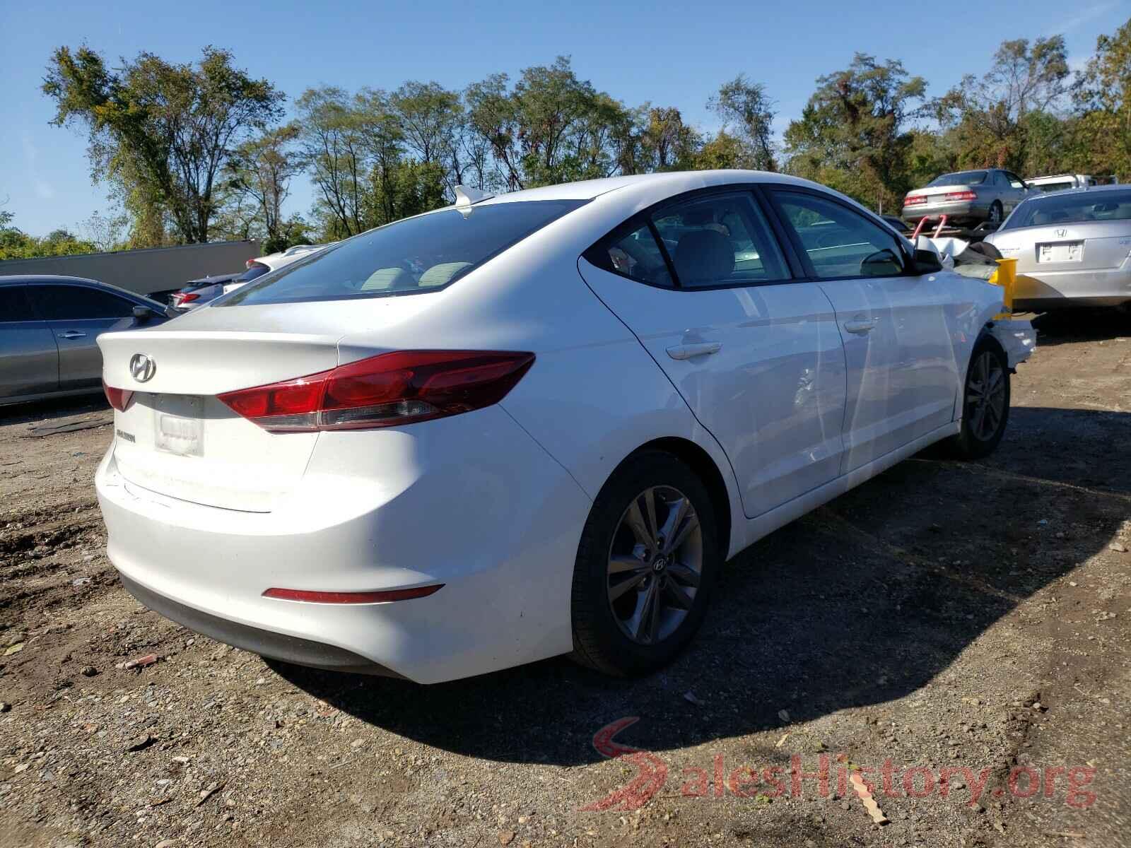 5NPD84LF4HH123719 2017 HYUNDAI ELANTRA