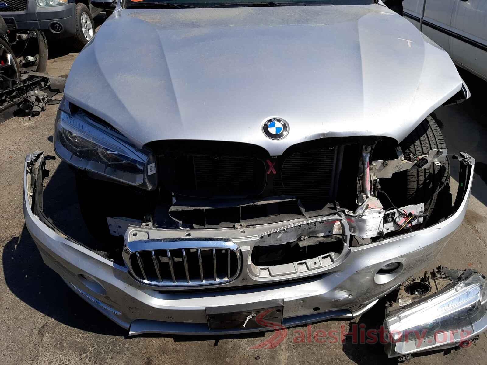 5UXKR0C53J0X99777 2018 BMW X5
