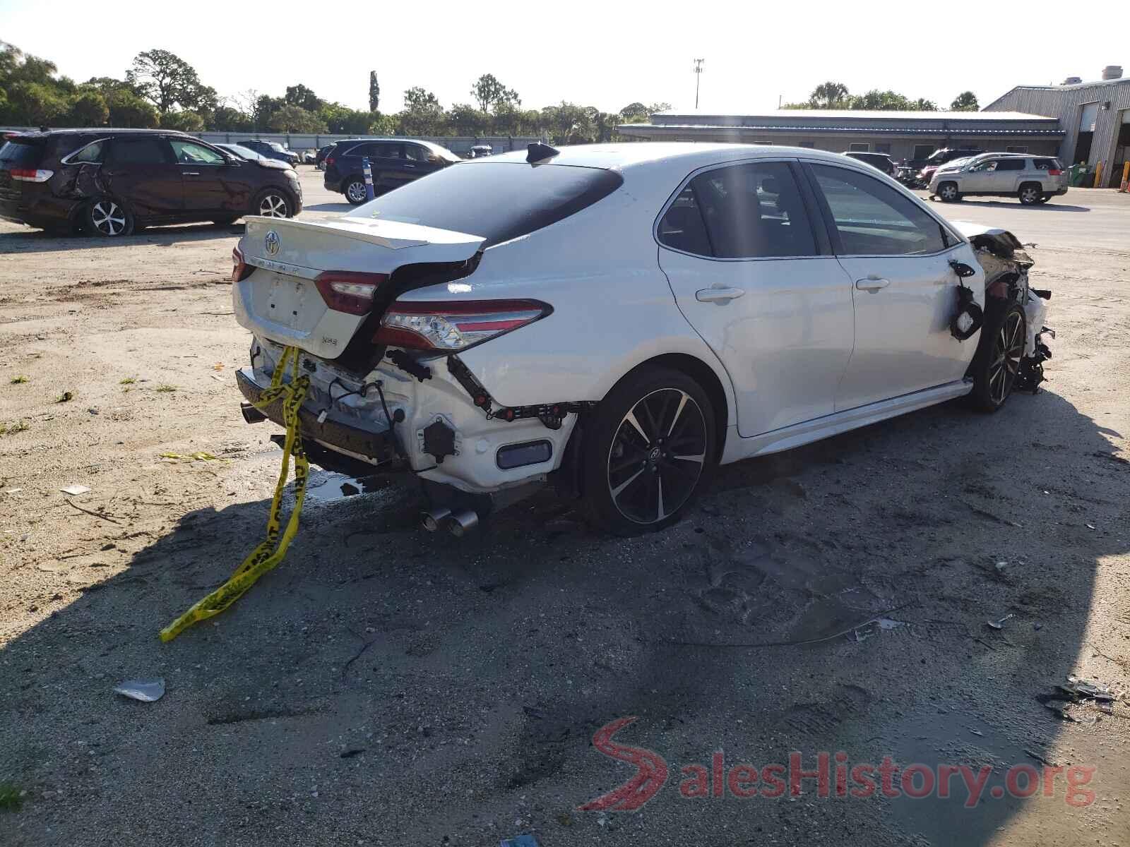 4T1B61HK7JU096783 2018 TOYOTA CAMRY