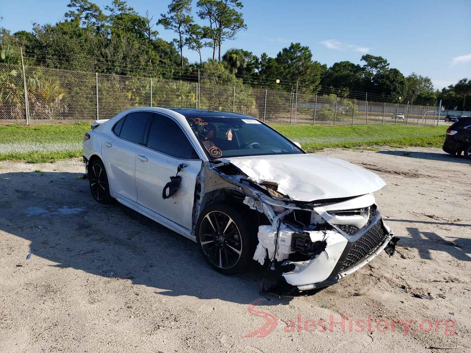 4T1B61HK7JU096783 2018 TOYOTA CAMRY