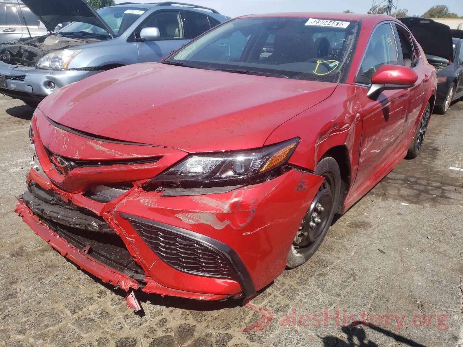 4T1G11AK0MU472677 2021 TOYOTA CAMRY