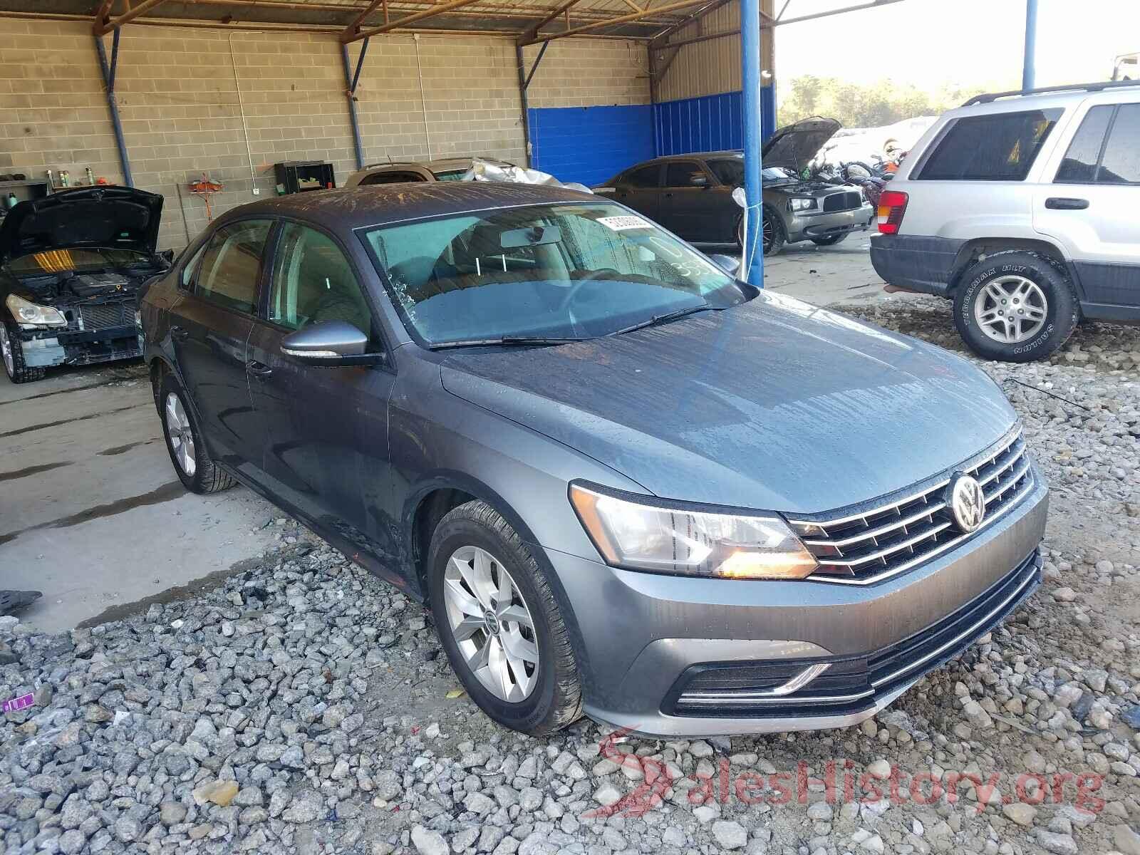 1VWAA7A37JC014039 2018 VOLKSWAGEN PASSAT