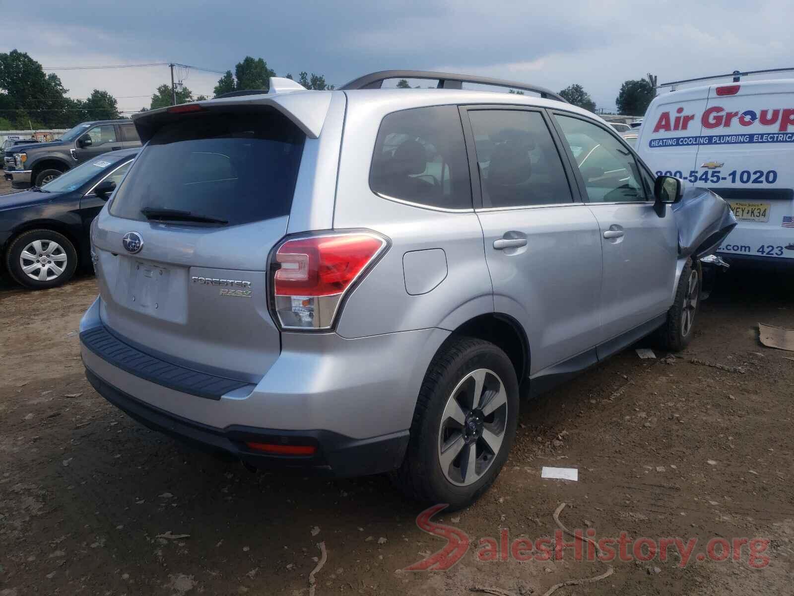 JF2SJARC3HH805367 2017 SUBARU FORESTER