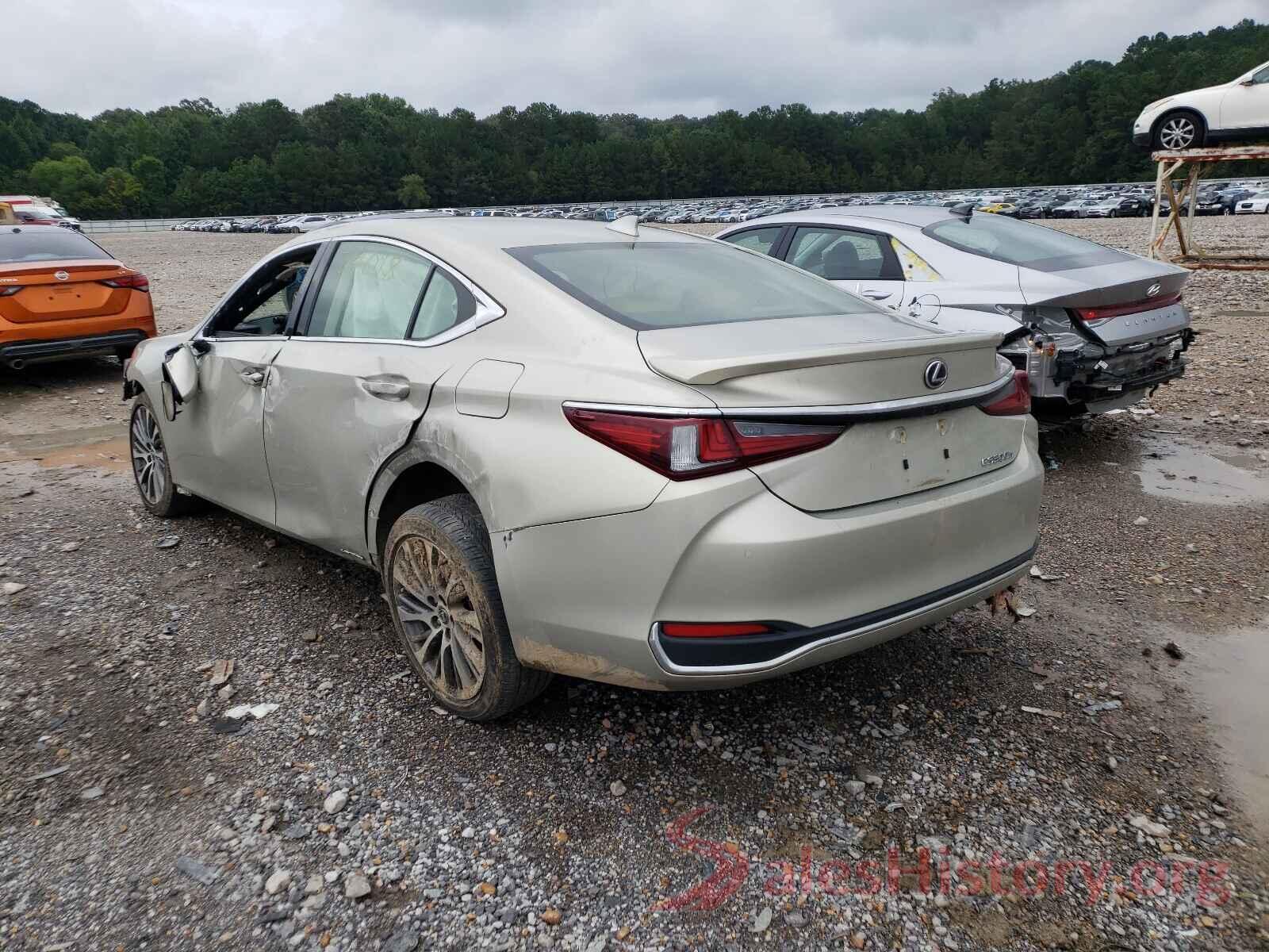 JTHB21B18K2036233 2019 LEXUS ES300