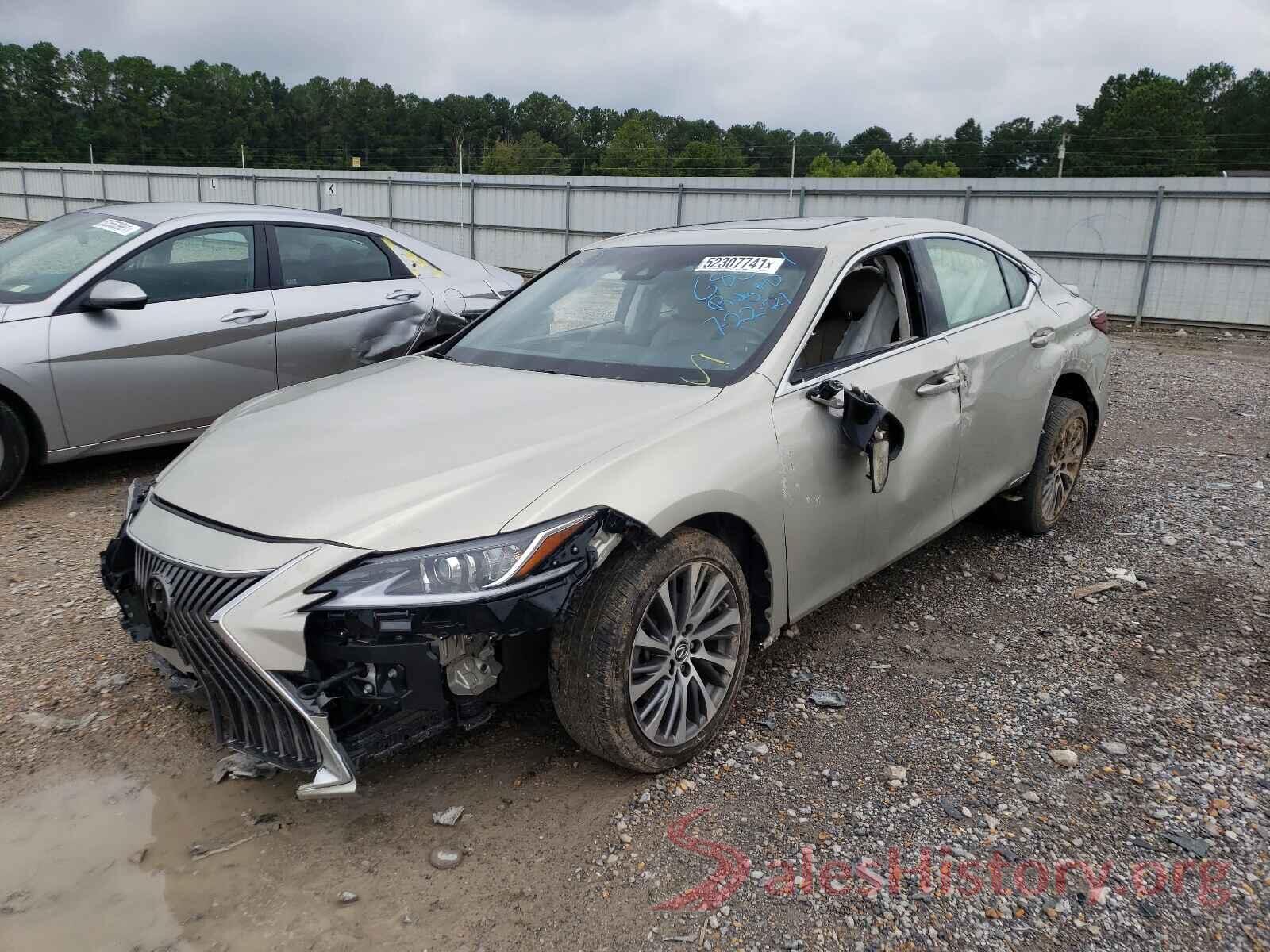 JTHB21B18K2036233 2019 LEXUS ES300