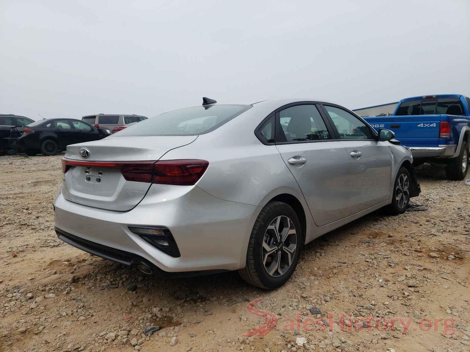 3KPF24AD5ME348774 2021 KIA FORTE