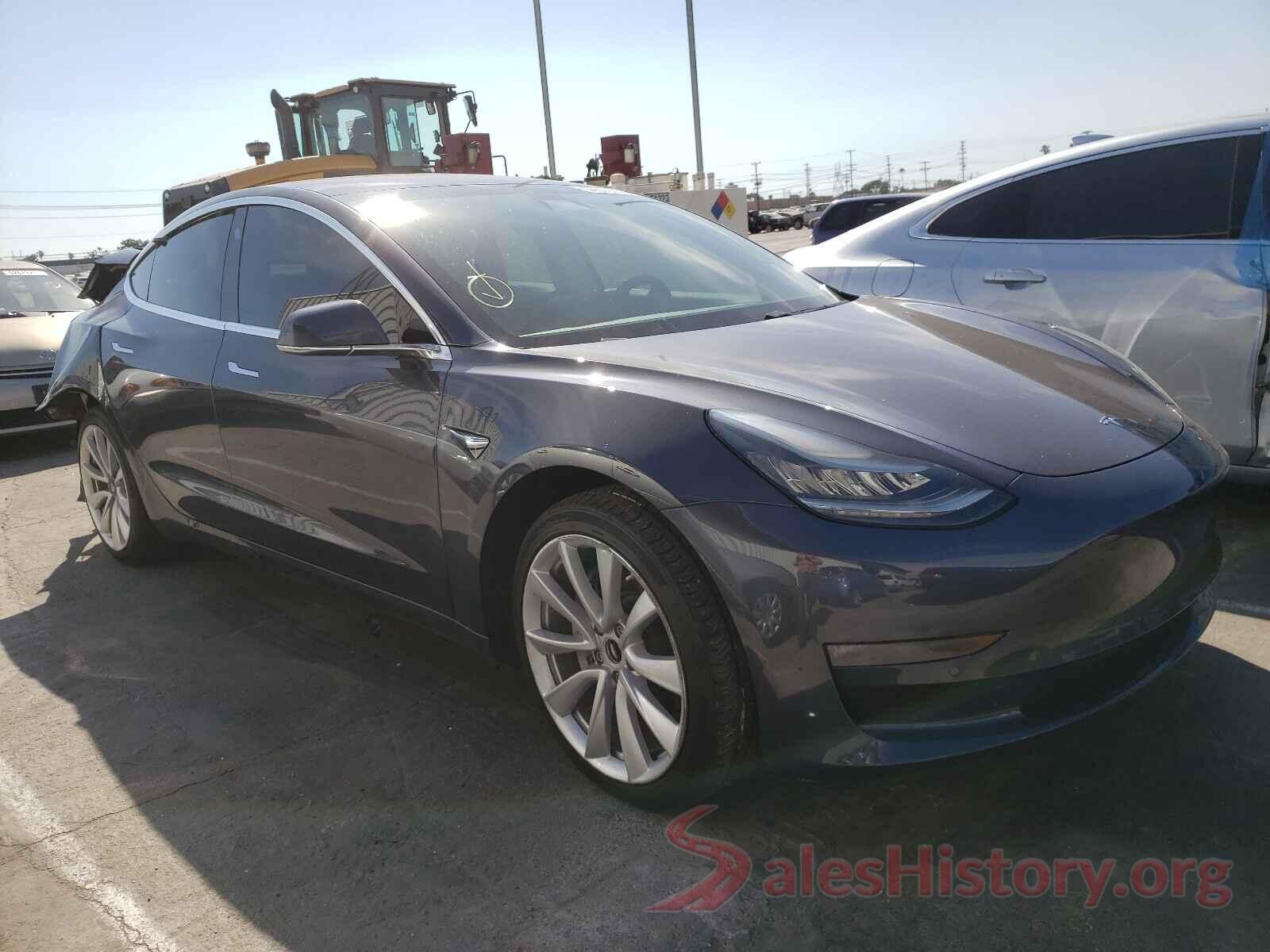 5YJ3E1EA4JF059352 2018 TESLA MODEL 3