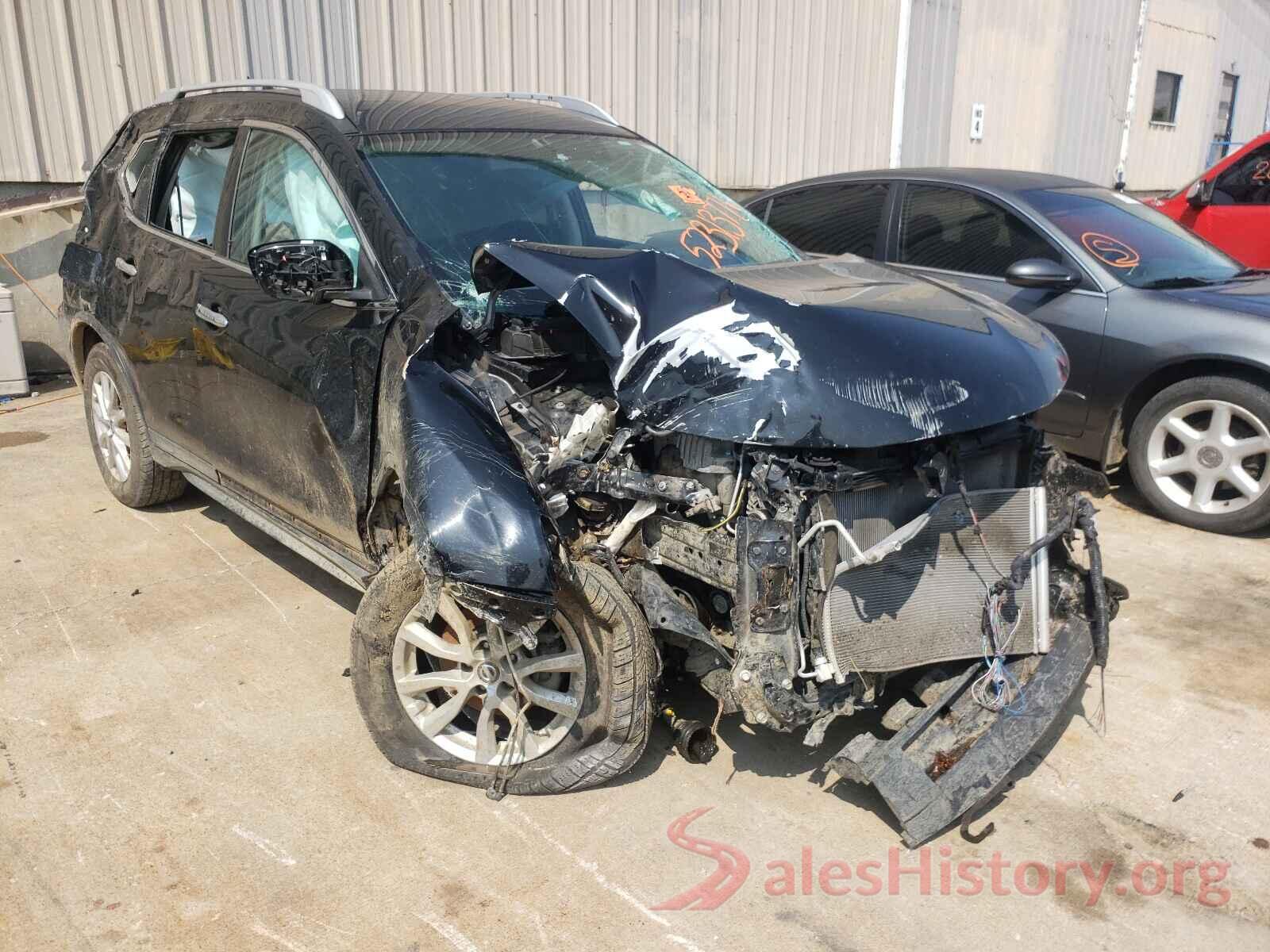 KNMAT2MV8HP575348 2017 NISSAN ROGUE