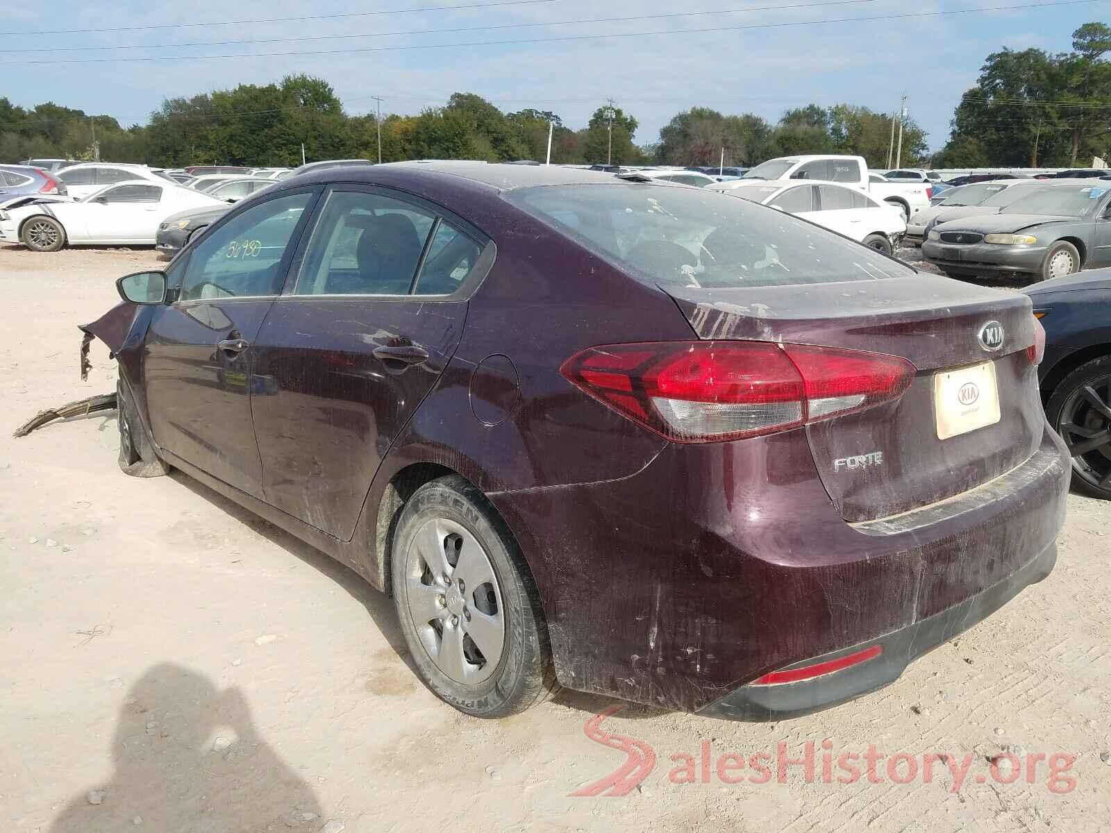 3KPFK4A77JE220607 2018 KIA FORTE