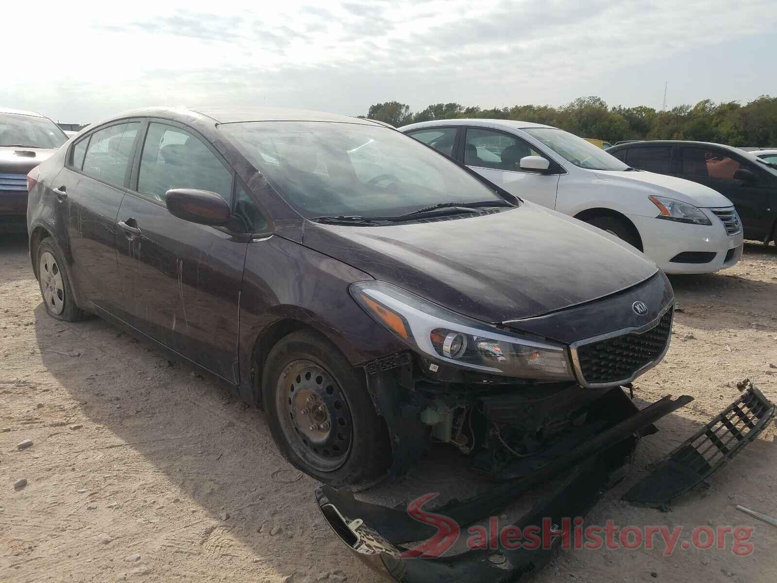 3KPFK4A77JE220607 2018 KIA FORTE