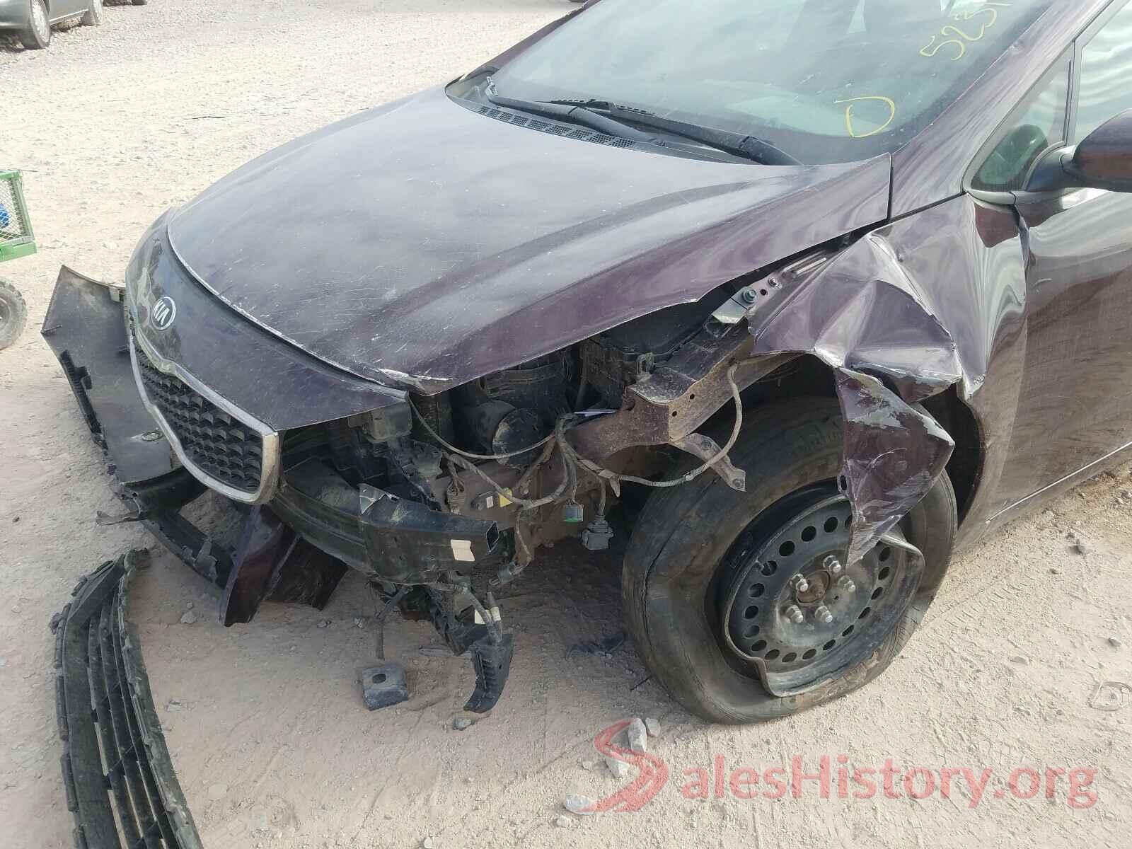 3KPFK4A77JE220607 2018 KIA FORTE