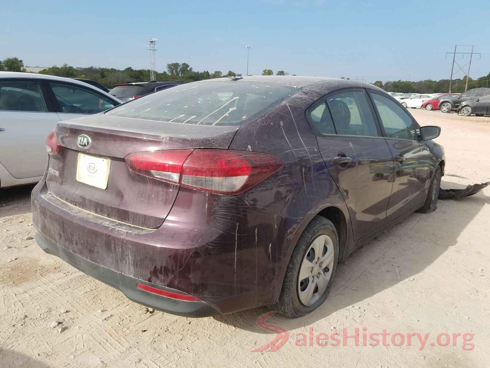 3KPFK4A77JE220607 2018 KIA FORTE