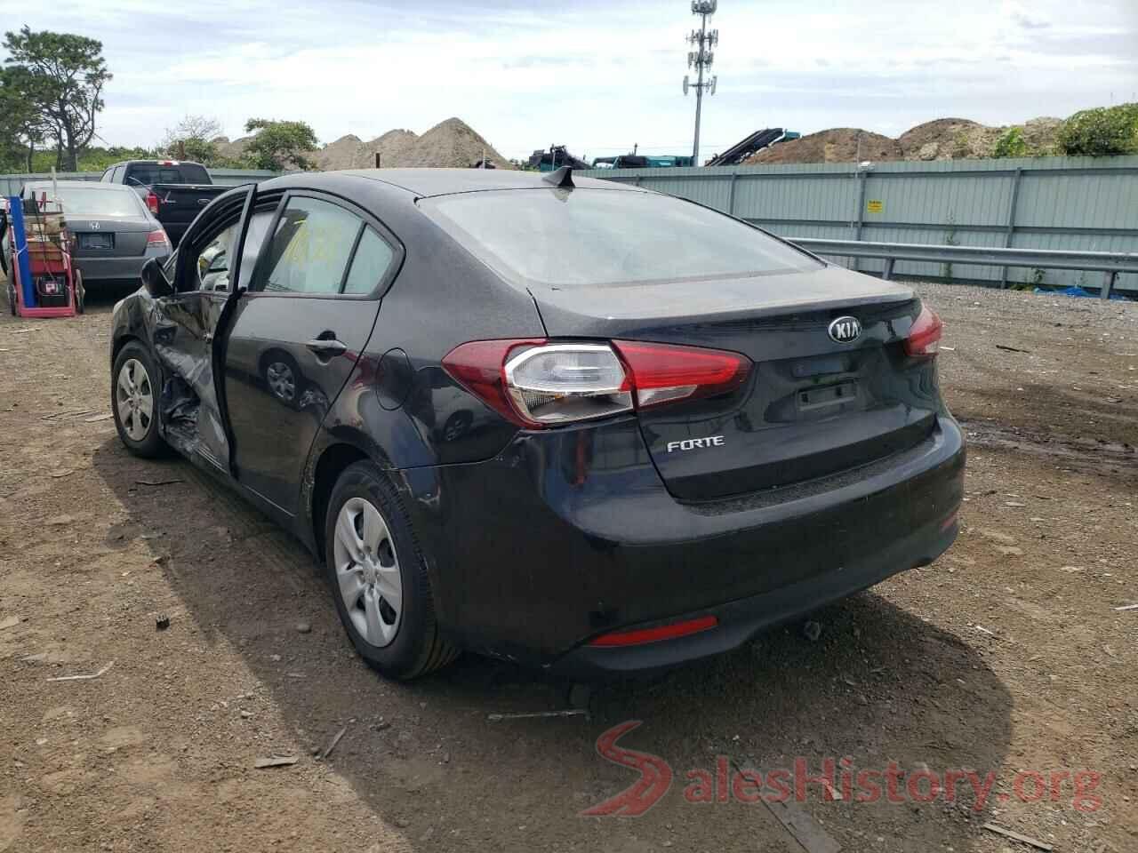 3KPFK4A74JE187775 2018 KIA FORTE