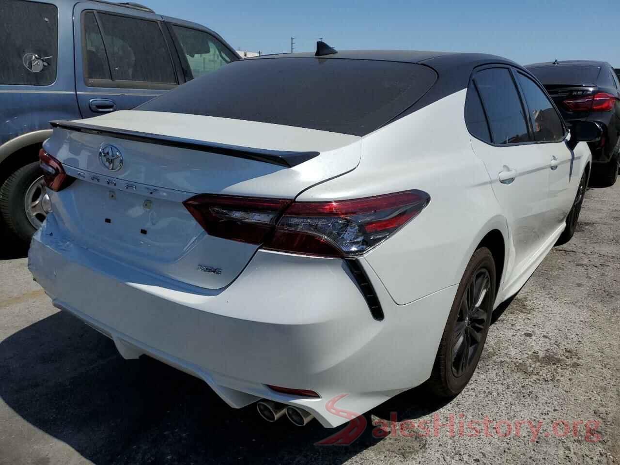 4T1K61AK6NU015823 2022 TOYOTA CAMRY