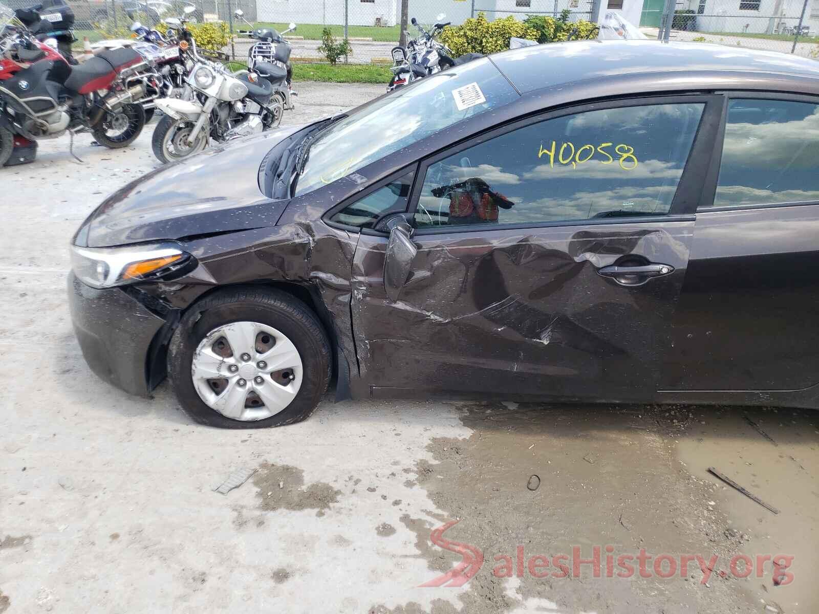 3KPFK4A72HE101213 2017 KIA FORTE