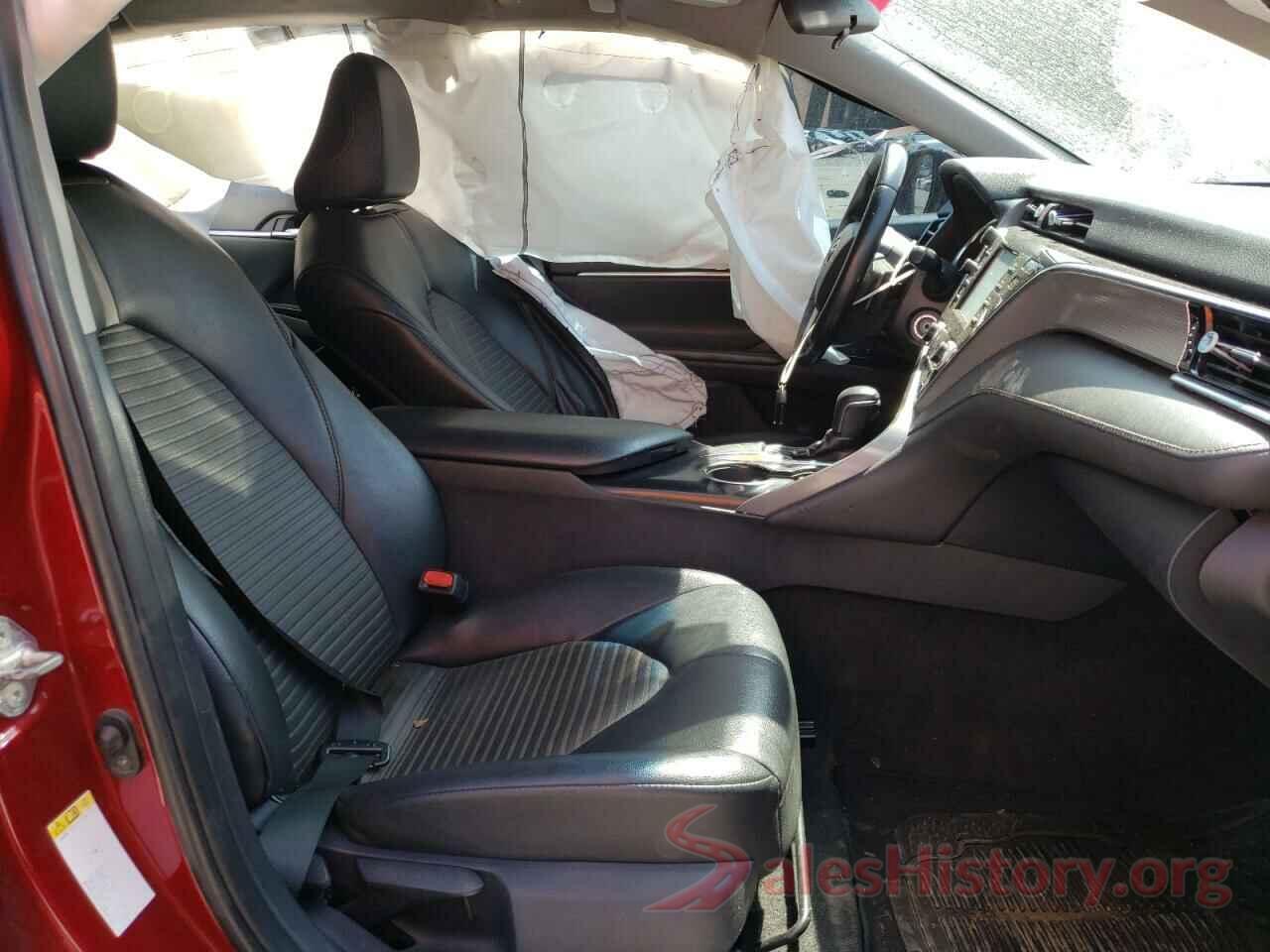 4T1B11HK7JU551257 2018 TOYOTA CAMRY