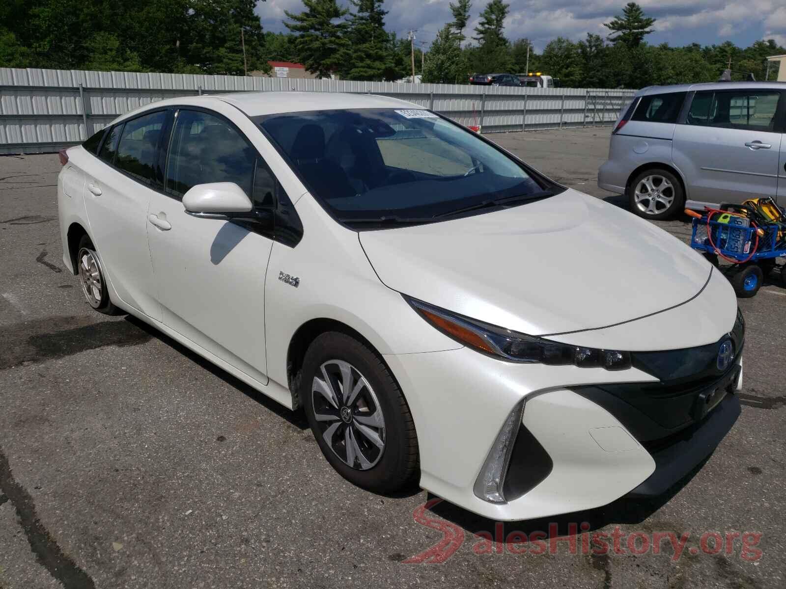 JTDKARFP3J3090274 2018 TOYOTA PRIUS