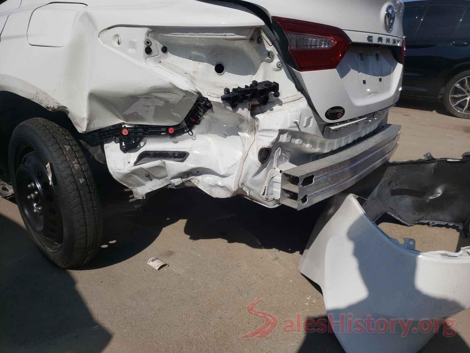 4T1B11HK8JU078114 2018 TOYOTA CAMRY